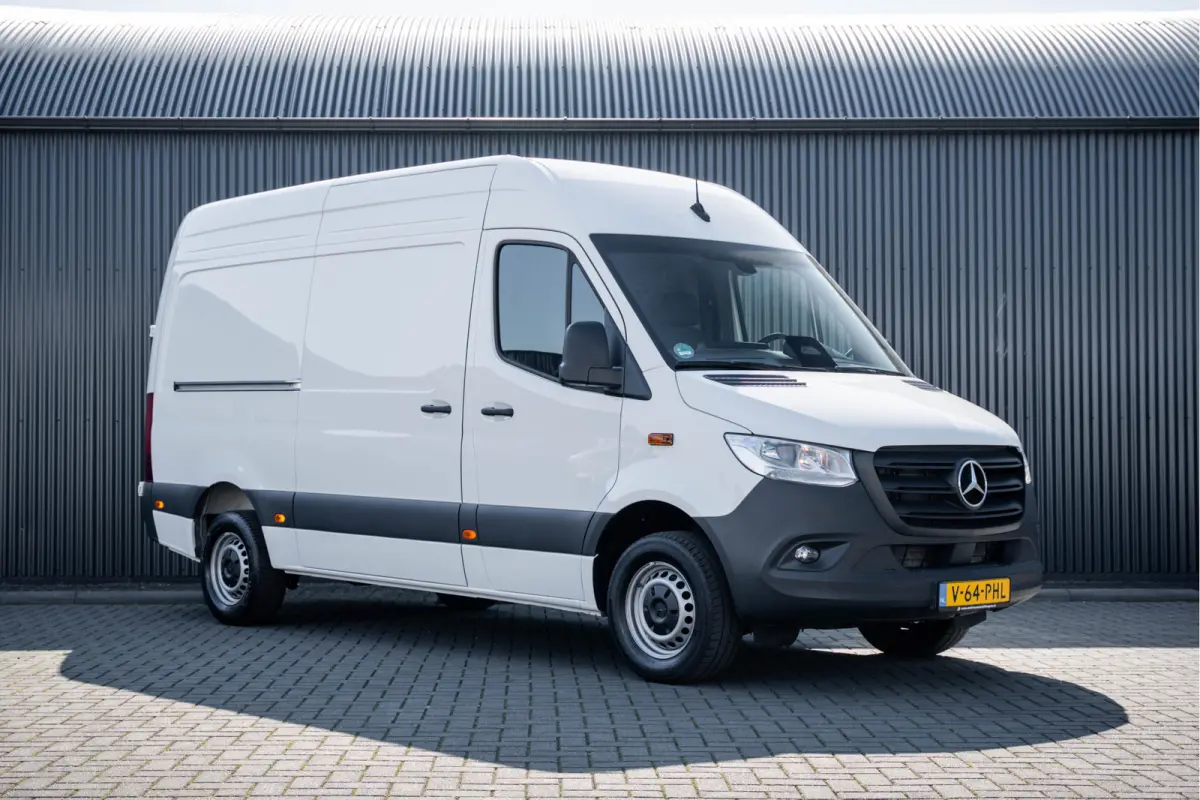 317 CDI L2H2 | Automaat | Facelift | Mbux | Camera | Cruise | Climatronic