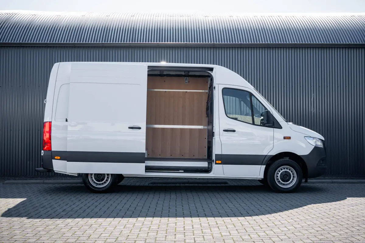 317 CDI L2H2 | Automaat | Facelift | Mbux | Camera | Cruise | Climatronic