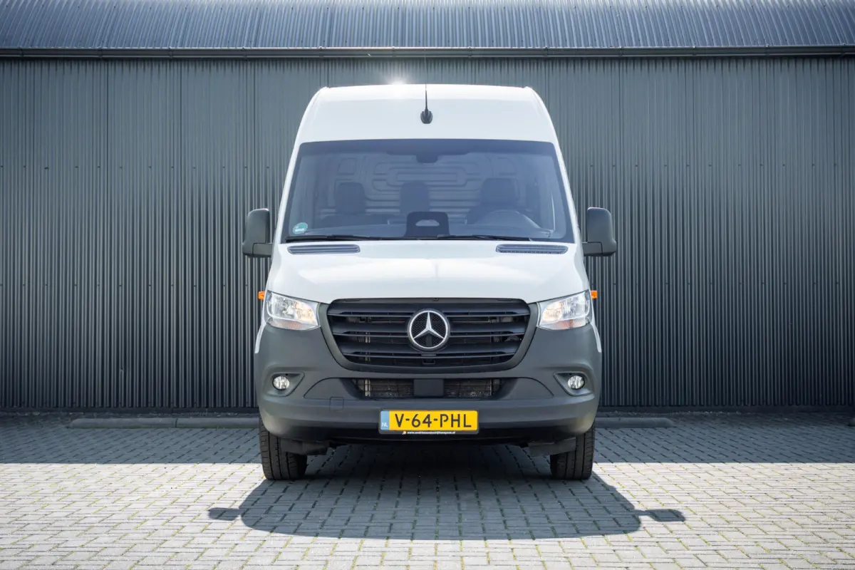 317 CDI L2H2 | Automaat | Facelift | Mbux | Camera | Cruise | Climatronic