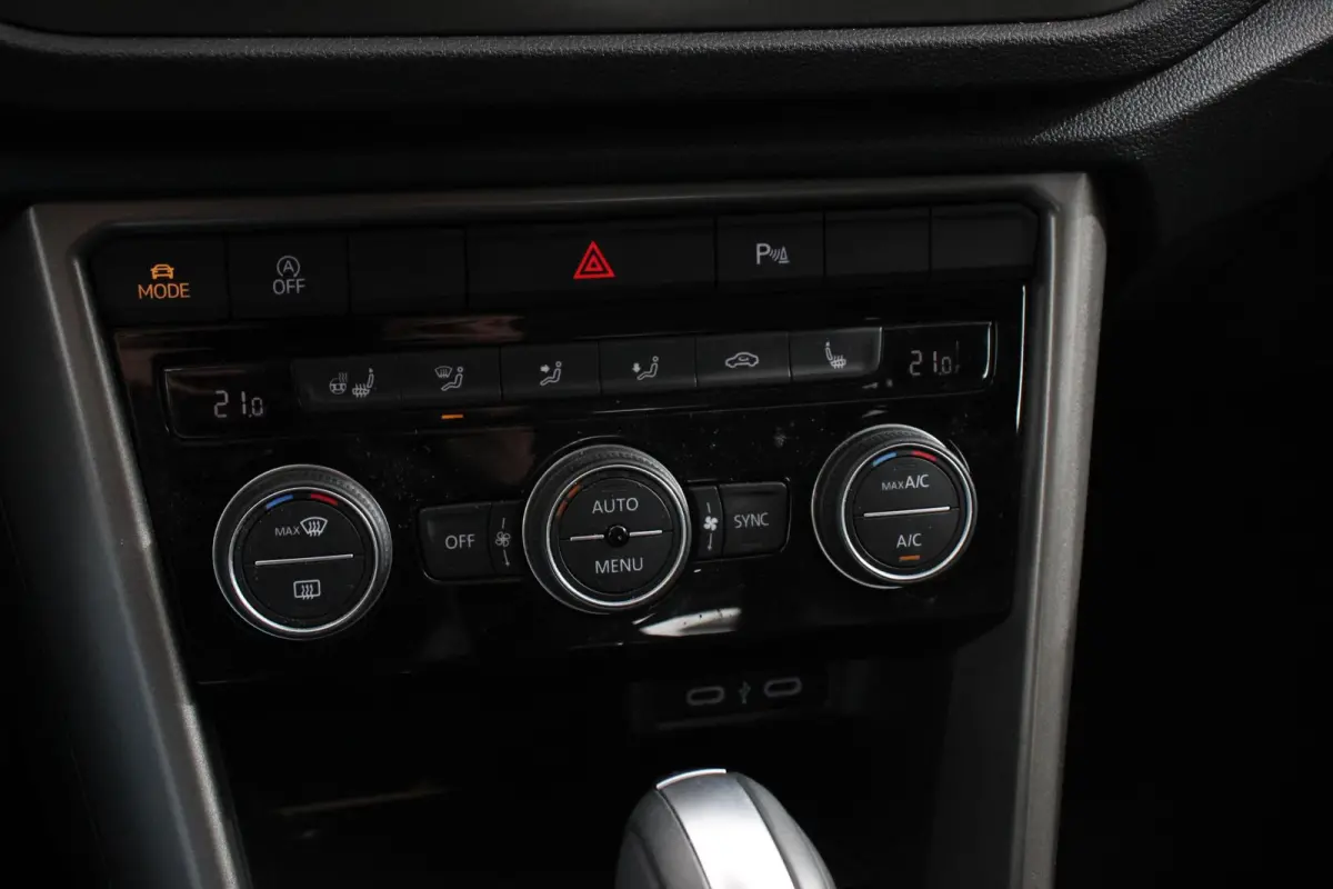 1.5 TSI 150pk DSG Style Team Navigatie Climate Control DAB Adaptieve Cruise control Elektrisch bedienbare achterklep