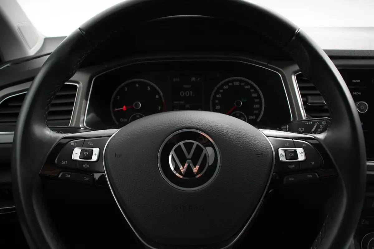 1.5 TSI 150pk DSG Style Team Navigatie Climate Control DAB Adaptieve Cruise control Elektrisch bedienbare achterklep
