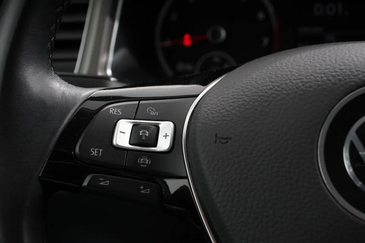 1.5 TSI 150pk DSG Style Team Navigatie Climate Control DAB Adaptieve Cruise control Elektrisch bedienbare achterklep