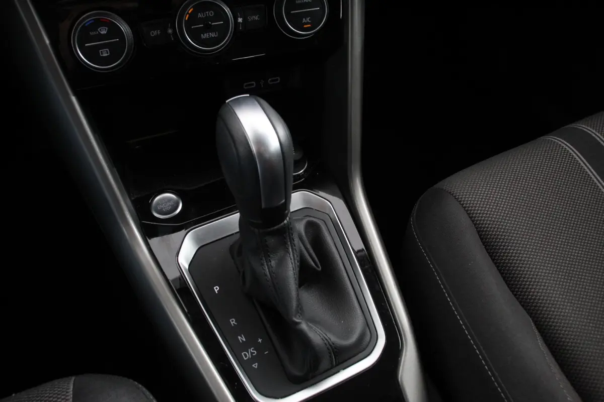 1.5 TSI 150pk DSG Style Team Navigatie Climate Control DAB Adaptieve Cruise control Elektrisch bedienbare achterklep