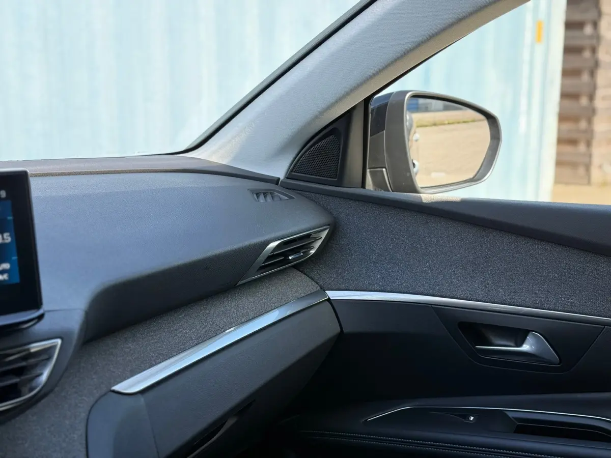 1.2 PureTech Allure Pack Business 360 camera | Stoelverwarming | Keyless | Apple carplay & Android auto