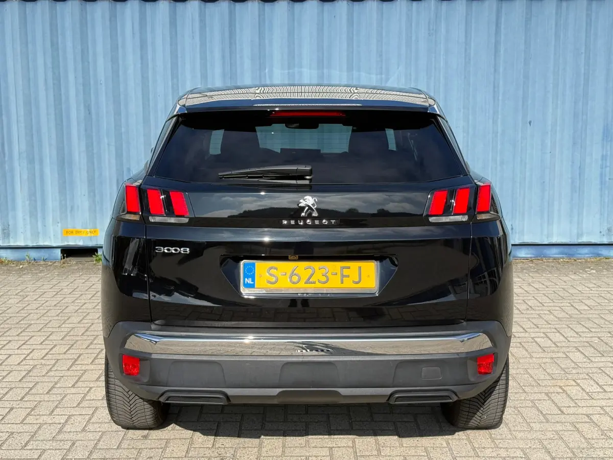 1.2 PureTech Allure Pack Business 360 camera | Stoelverwarming | Keyless | Apple carplay & Android auto