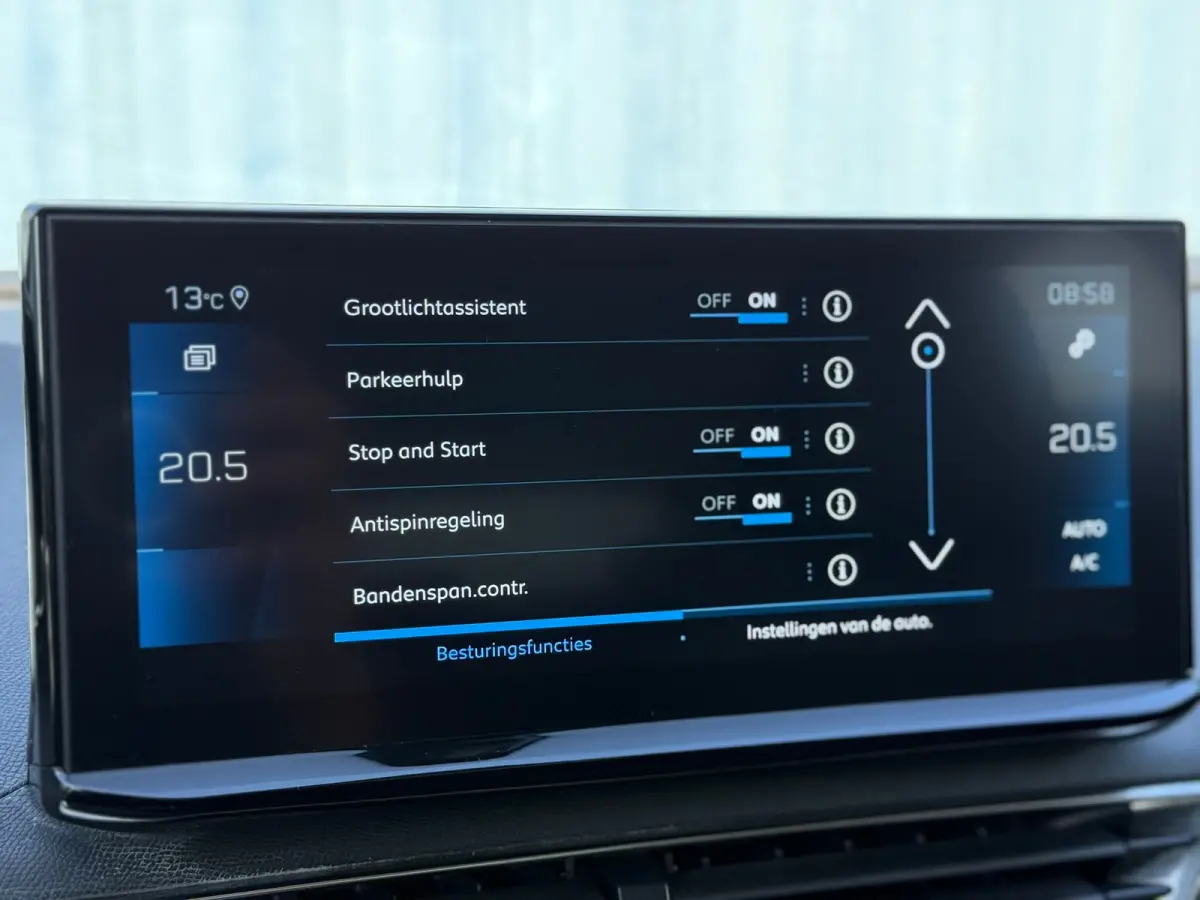 1.2 PureTech Allure Pack Business 360 camera | Stoelverwarming | Keyless | Apple carplay & Android auto
