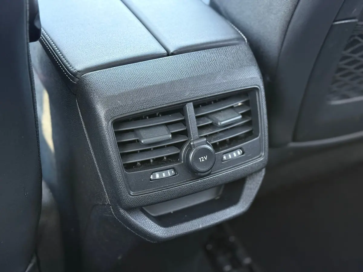 1.2 PureTech Allure Pack Business 360 camera | Stoelverwarming | Keyless | Apple carplay & Android auto