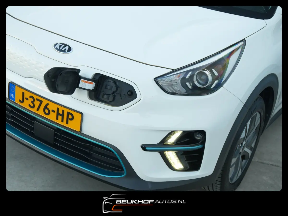 DynamicLine 64 kWh Leer Carplay Camera Soh 100%