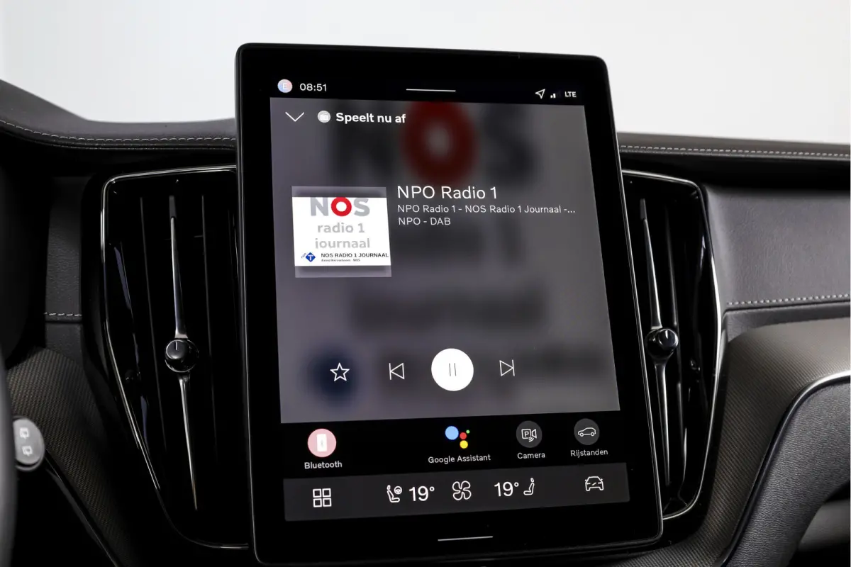 2.0 T6 Plug-in hybrid AWD Ultra Black Edition | S/K Panodak | Head-up | 360 Camera | Harman/Kardon | Dig. Cockpit | Adapt. Cruise | Stoel-+Stuurverw. | NAV+App.Connect | ECC | LM 21" | 0630
