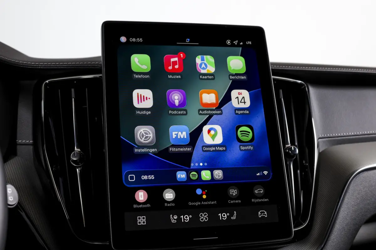 2.0 T6 Plug-in hybrid AWD Ultra Black Edition | S/K Panodak | Head-up | 360 Camera | Harman/Kardon | Dig. Cockpit | Adapt. Cruise | Stoel-+Stuurverw. | NAV+App.Connect | ECC | LM 21" | 0630