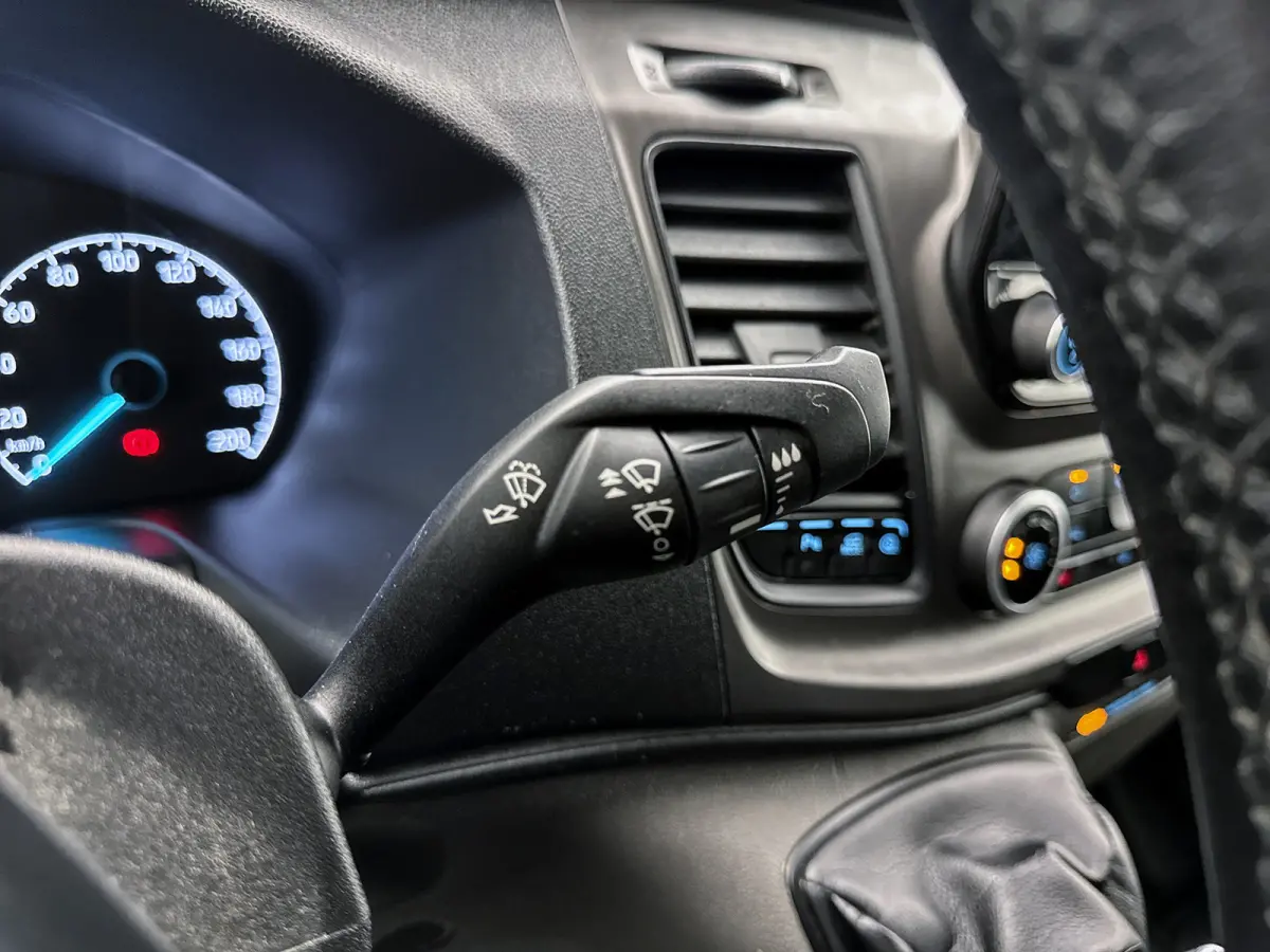 340 2.0 TDCI L2H1 Schuifdeur L+R Navigatie Trekhaak Cruise control Stoelverwarming