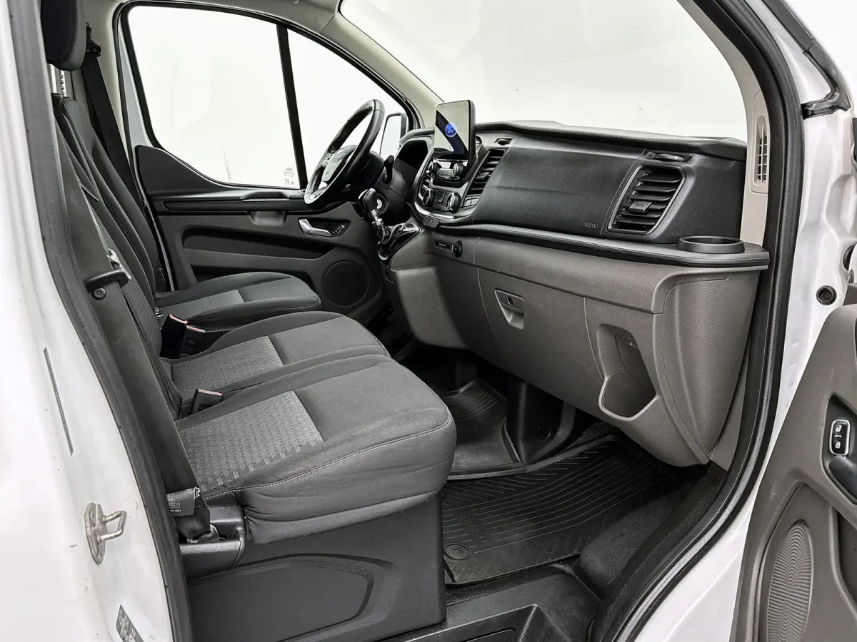 340 2.0 TDCI L2H1 Schuifdeur L+R Navigatie Trekhaak Cruise control Stoelverwarming