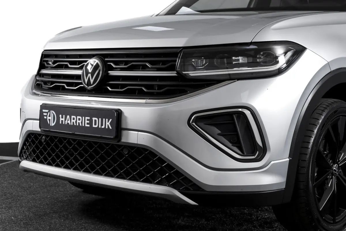 1.0 TSI 115 PK R-Line - Automaat | Dig. Cockpit | Adapt. Cruise | Camera | PDC | App. Connect | ECC | DAB | LM 18" | 2240