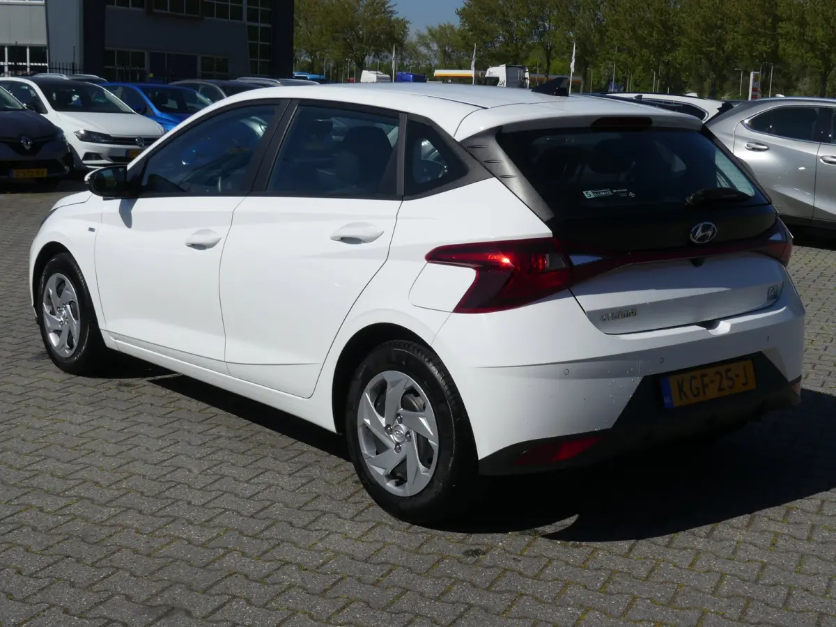 1.0 T-GDI 7DCT 100PK Comfort / Carplay