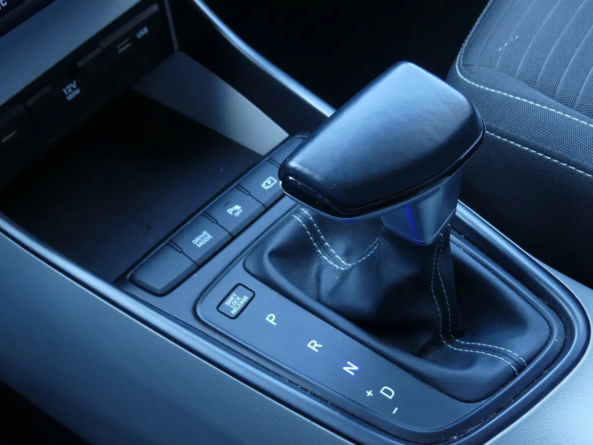 1.0 T-GDI 7DCT 100PK Comfort / Carplay