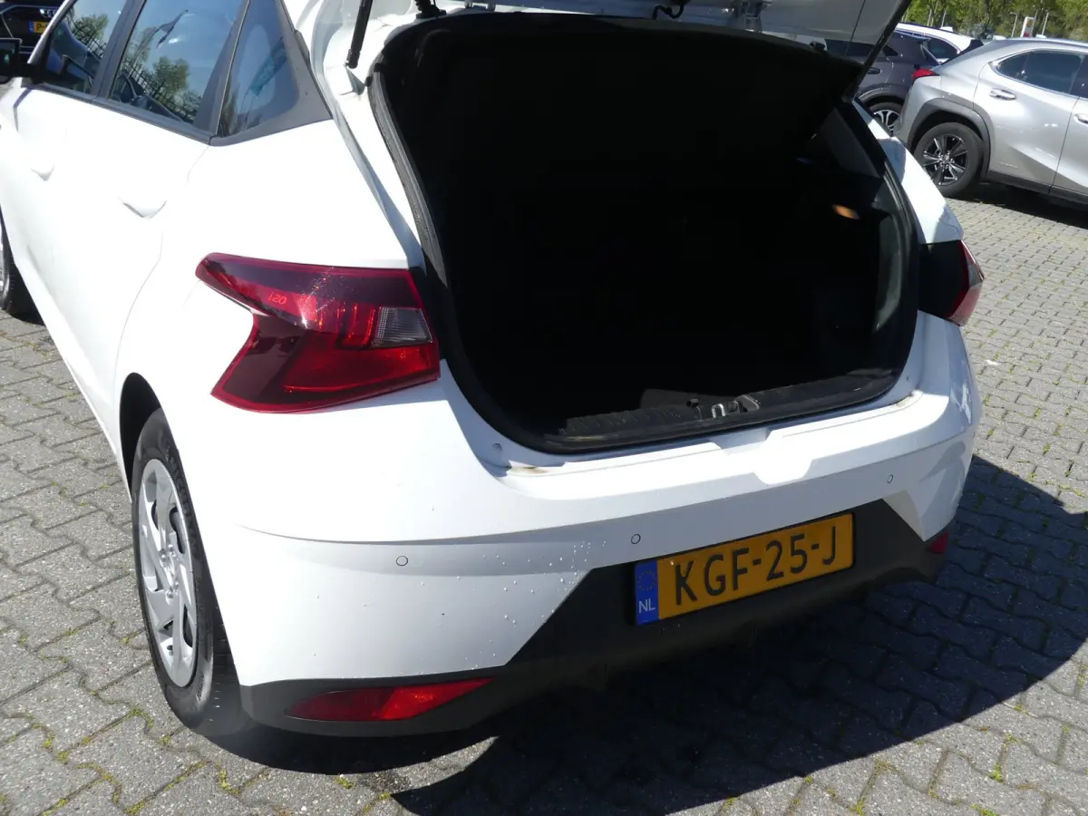 1.0 T-GDI 7DCT 100PK Comfort / Carplay