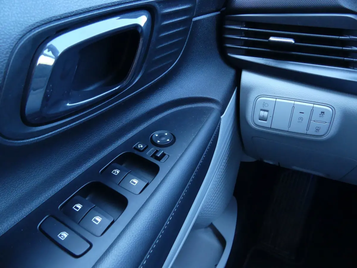 1.0 T-GDI 7DCT 100PK Comfort / Carplay