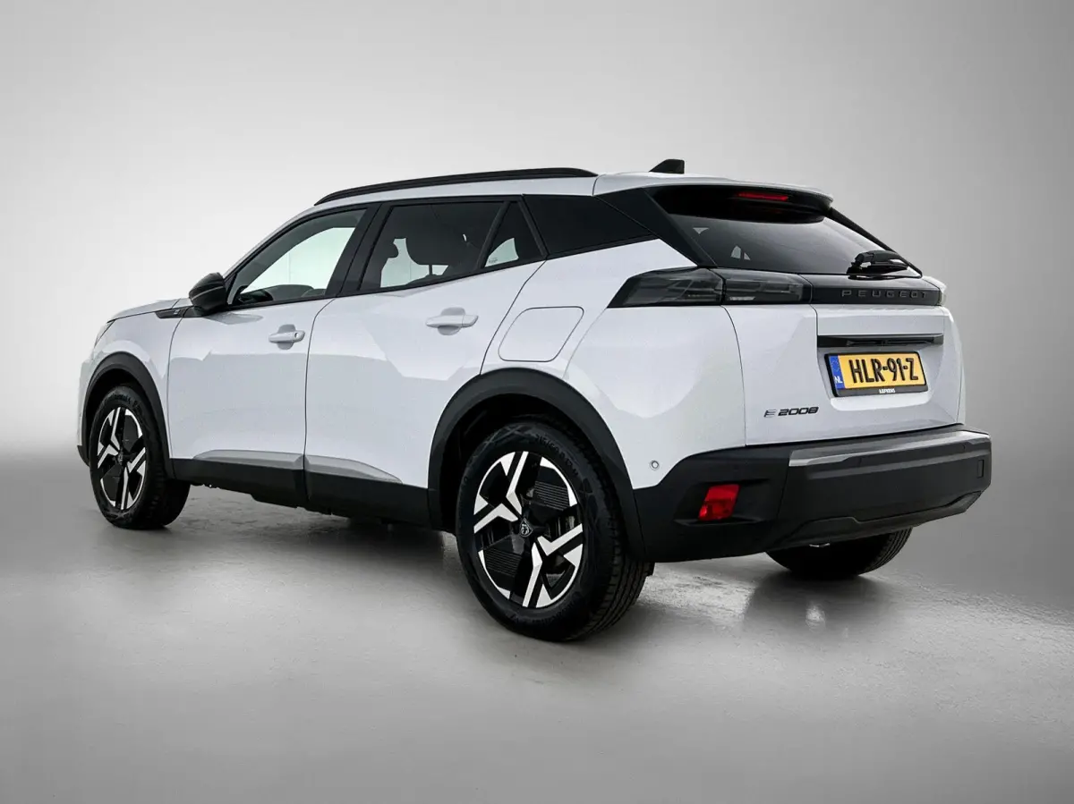 EV Allure Avantage 54 kWh 156pk Automaat | Navigatie | Camera Voor + Achter | Adaptieve Cruise Control | Climate Control | 17"LMV | LED | Dodehoekdetectie | Apple Carplay/Android Auto |