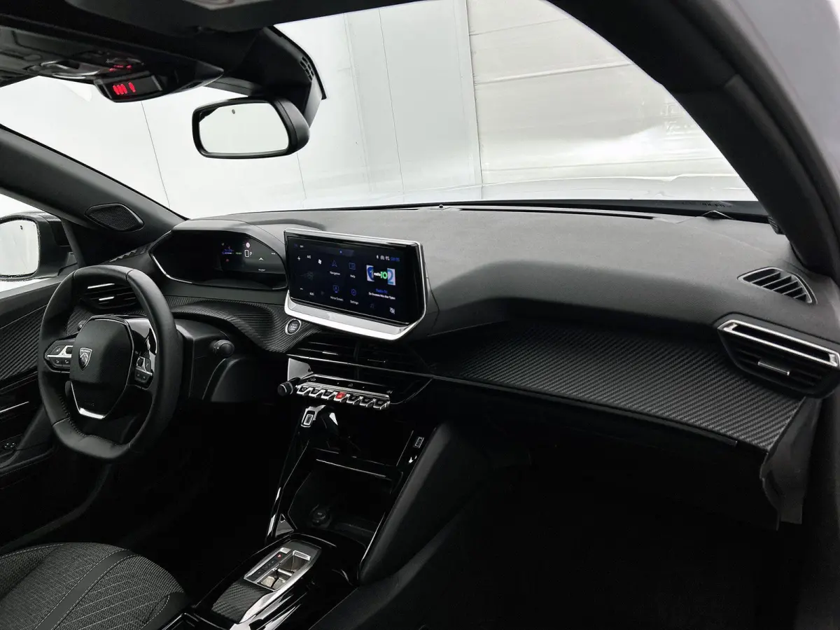 EV Allure Avantage 54 kWh 156pk Automaat | Navigatie | Camera Voor + Achter | Adaptieve Cruise Control | Climate Control | 17"LMV | LED | Dodehoekdetectie | Apple Carplay/Android Auto |