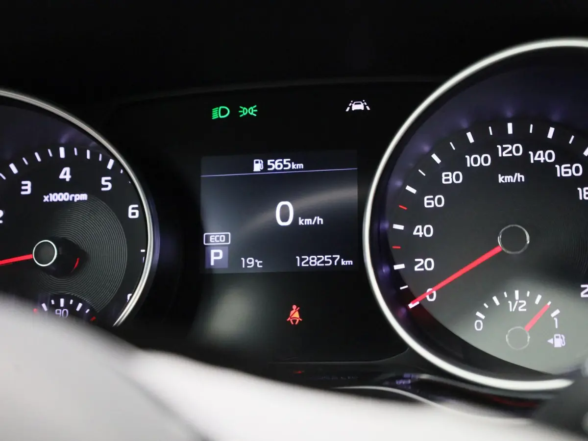 1.5 T-GDi MHEV GT-Line Edition Airco | Apple Carplay/Android Auto | Bluetooth | Cruise Control | Extra Getint Glas | Hill/Hold Functie | Lichtmetalen Velgen 17'' | Multimedia-Voorbereiding |