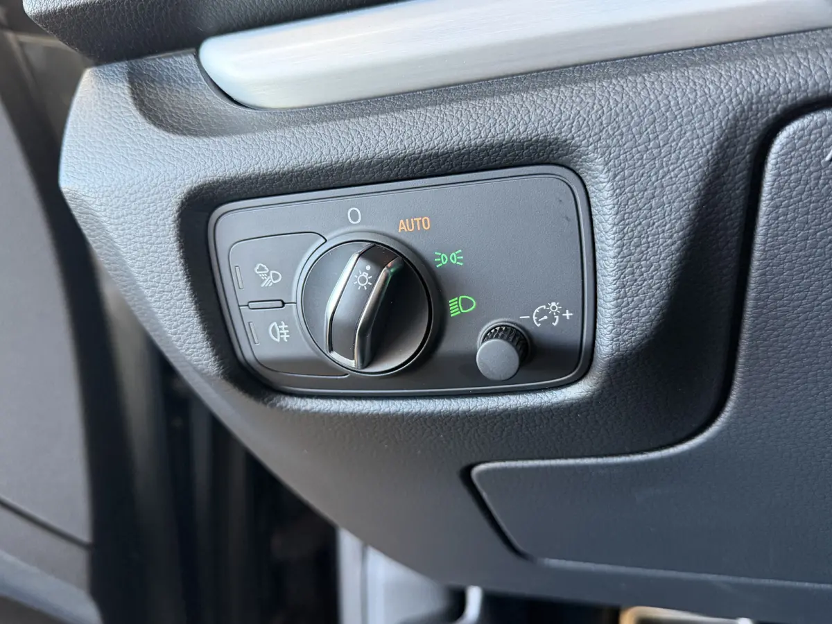 35 TFSI CoD Advance Sport | S-line | Carplay | Pdc V+A | Stoelverwarming | Automaat | Cruise | 100% dealer onderhouden