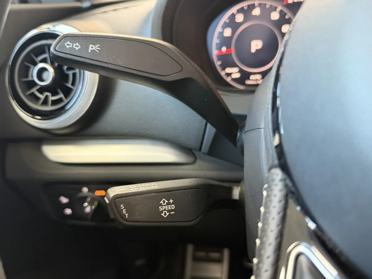 35 TFSI CoD Advance Sport | S-line | Carplay | Pdc V+A | Stoelverwarming | Automaat | Cruise | 100% dealer onderhouden