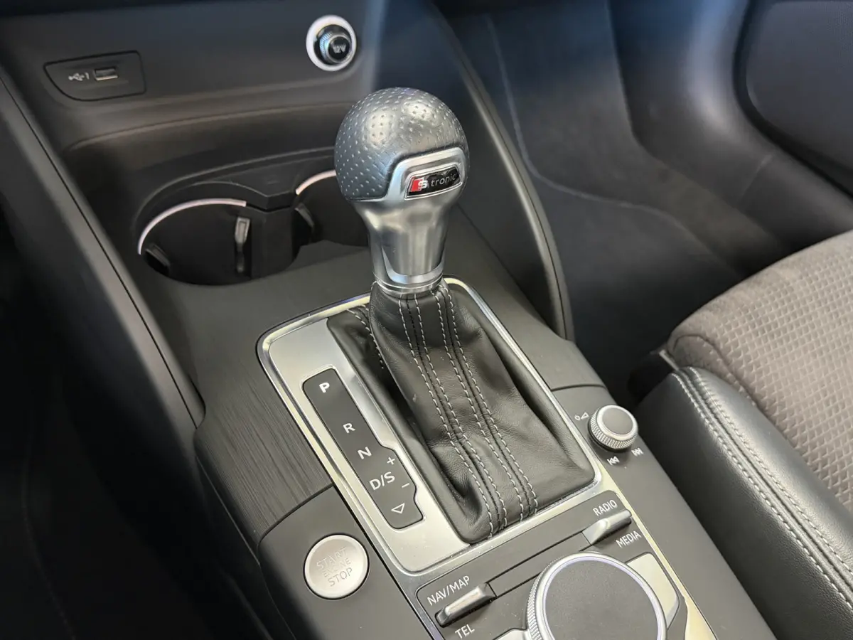 35 TFSI CoD Advance Sport | S-line | Carplay | Pdc V+A | Stoelverwarming | Automaat | Cruise | 100% dealer onderhouden
