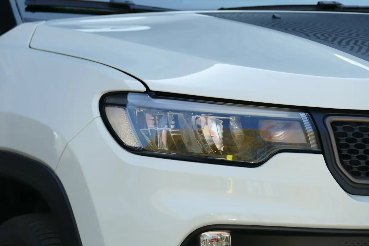 4xe 240 PLUG-IN HYBRID UPLAND AUTOMAAT / NAVI / CLIMA / 18" LMV / CAMERA / FULL-LED / KEYLESS / STOELVERWARMING / BLUETOOTH / ADAPT. CRUISECONTROL / 1E EIGENAAR / SCHITTERENDE STAAT !!