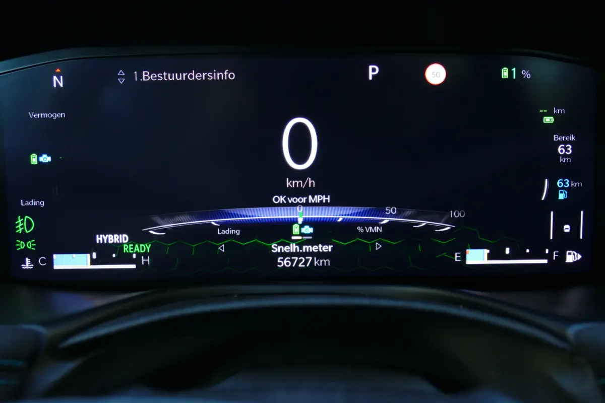 4xe 240 PLUG-IN HYBRID UPLAND AUTOMAAT / NAVI / CLIMA / 18" LMV / CAMERA / FULL-LED / KEYLESS / STOELVERWARMING / BLUETOOTH / ADAPT. CRUISECONTROL / 1E EIGENAAR / SCHITTERENDE STAAT !!