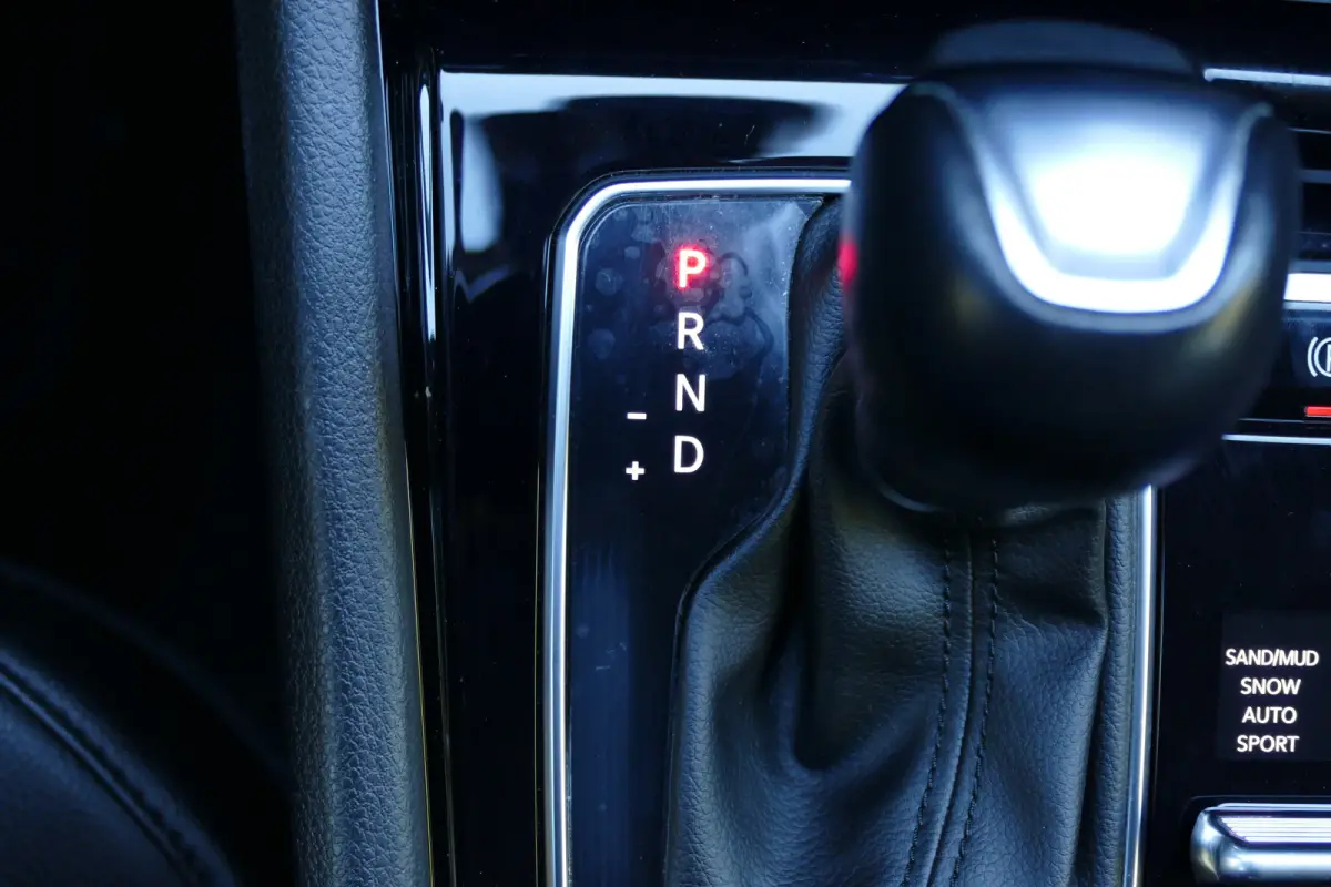 4xe 240 PLUG-IN HYBRID UPLAND AUTOMAAT / NAVI / CLIMA / 18" LMV / CAMERA / FULL-LED / KEYLESS / STOELVERWARMING / BLUETOOTH / ADAPT. CRUISECONTROL / 1E EIGENAAR / SCHITTERENDE STAAT !!