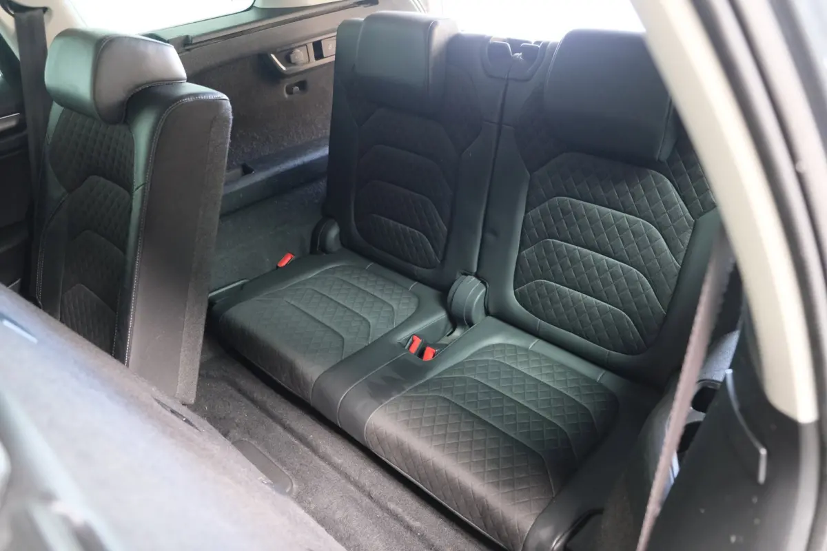 1.5 TSI Business Edition 7p. > €14750,-Netto Export <