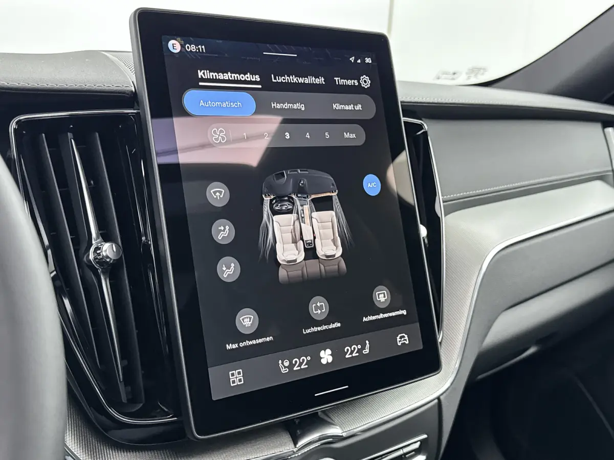 T6 Recharge Ultra Black Edition | 21" | Luchtvering | Head-Up | Panoramadak | Harman Kardon | Leder Dashboard | 360 Camera | Elektr. verst. Stoelen | Full LED