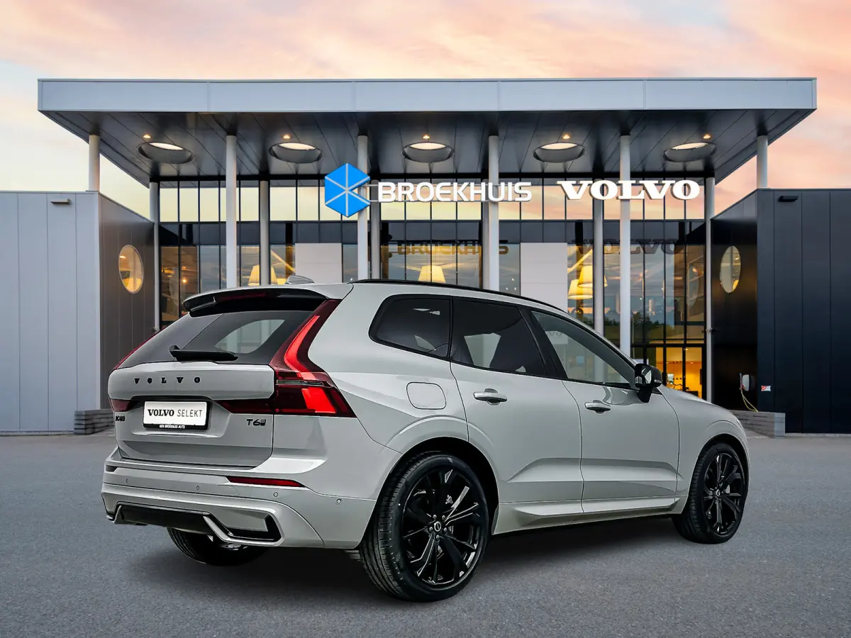T6 Recharge Ultra Black Edition | 21" | Luchtvering | Head-Up | Panoramadak | Harman Kardon | Leder Dashboard | 360 Camera | Elektr. verst. Stoelen | Full LED