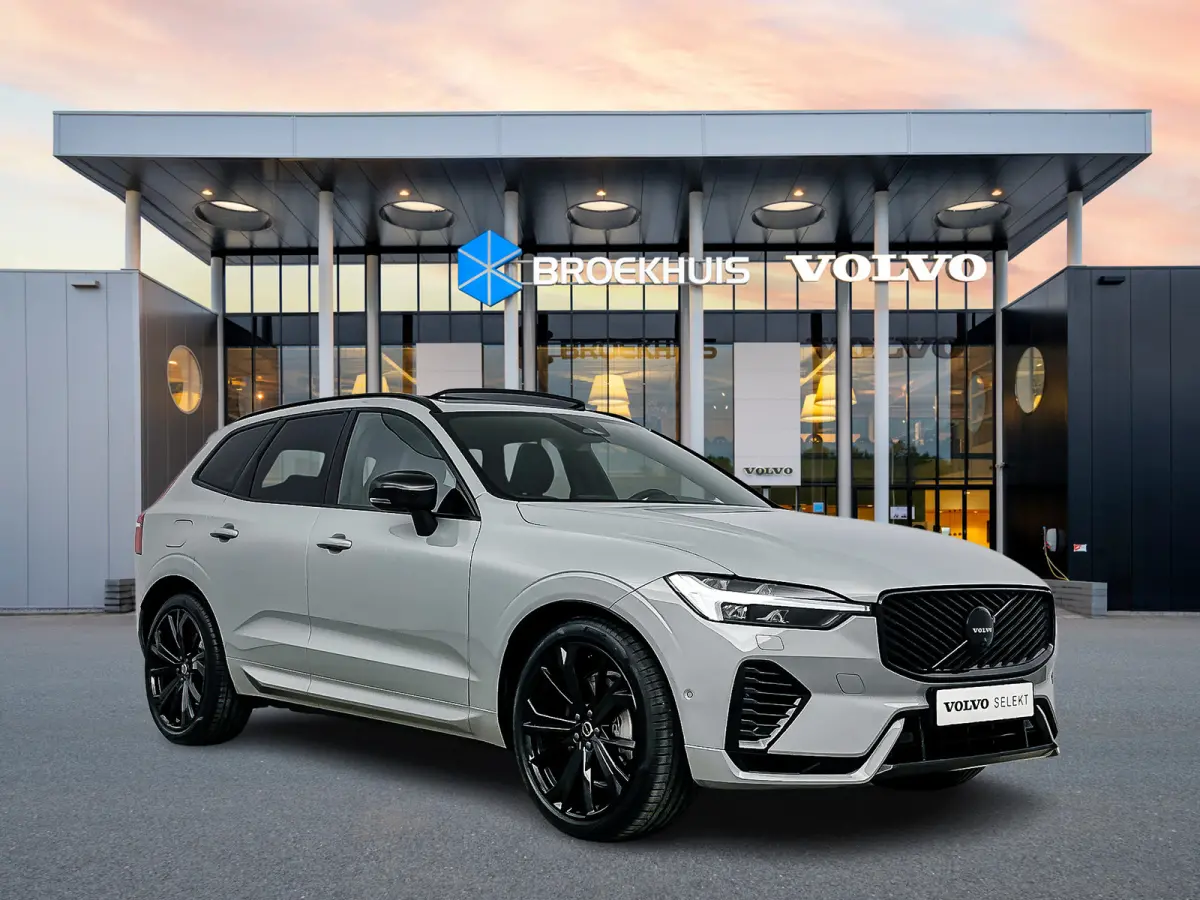 T6 Recharge Ultra Black Edition | 21" | Luchtvering | Head-Up | Panoramadak | Harman Kardon | Leder Dashboard | 360 Camera | Elektr. verst. Stoelen | Full LED
