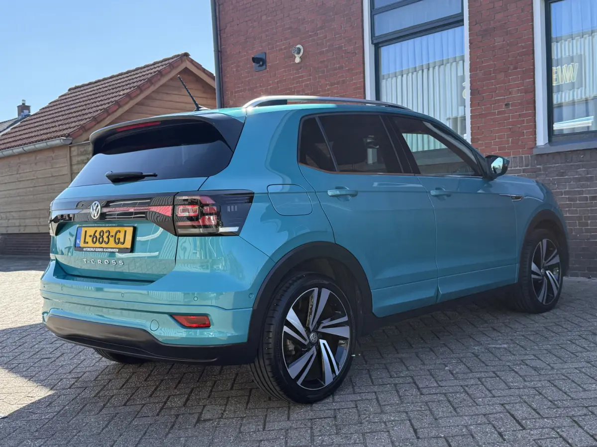 1.0 TSI Style R-Line. | AUTOMAAT | VIRTUAL | BEATS AUDIO | NAVI | KEYLESS |