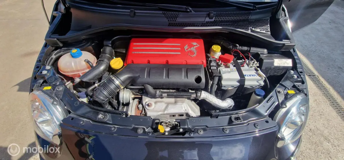 1.4 T-Jet Abarth Competizione 70th Anniversary