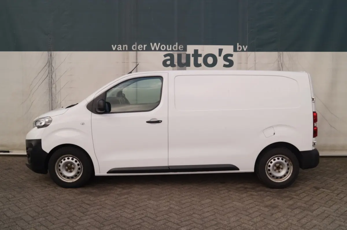 1.5 BlueHDI Standard Premium -NAVI-AIRCO-