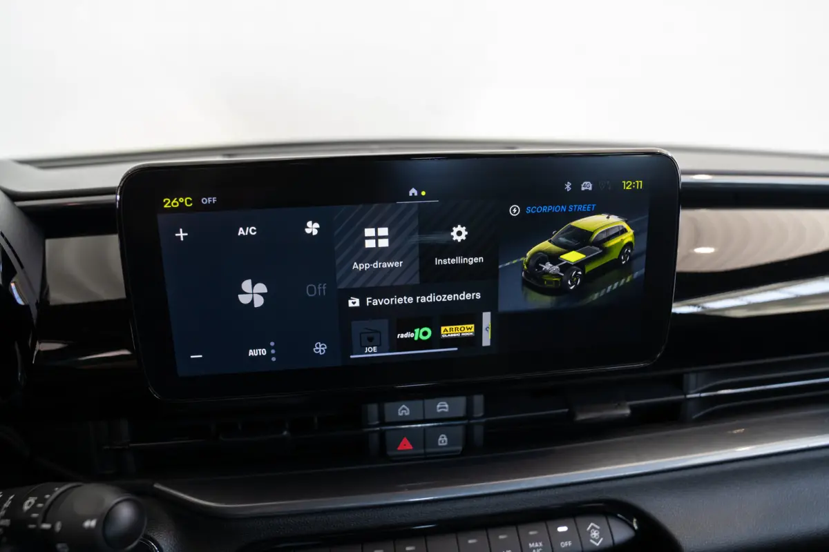 Turismo 54 kWh | 8 Jaar Garantie | 20 Inch Velgen | Apple Carplay & Android Auto | LED | Keyless | Parkeersensoren | Mistlampen |