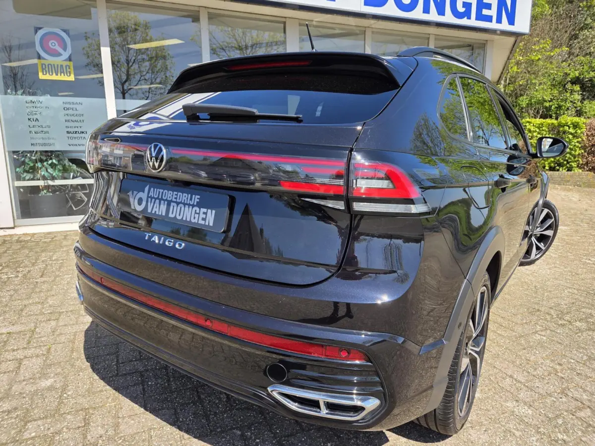 1.0 TSI R-Line Business Automaat | IQ Light / 18" / Virtual / Keyless / Camera / Carplay