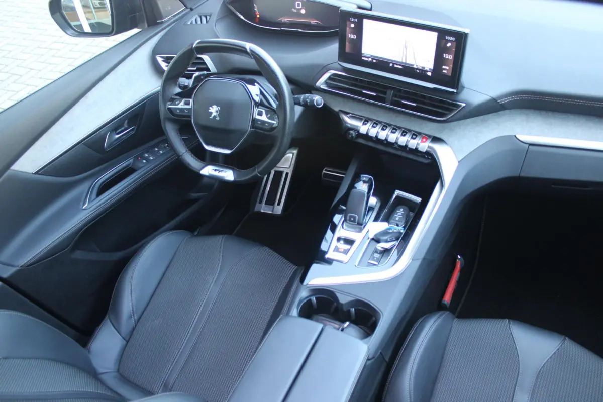1.6 180PK AUTOMAAT GT | PANORAMA SCHUIF/KANTEL DAK | FOCAL AUDIO SYSTEM | 7-PERSOONS! | NAVIGATIE | APPLE CARPLAY/ANDROID AUTO | ADAPTIVE CRUISE CONTROL | BLACK PACK | FULL LED KOPLAMPEN | D
