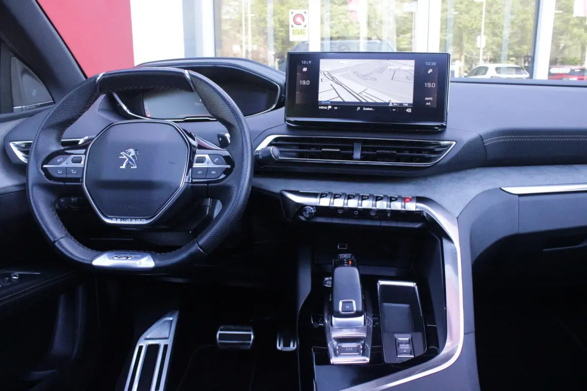 1.6 180PK AUTOMAAT GT | PANORAMA SCHUIF/KANTEL DAK | FOCAL AUDIO SYSTEM | 7-PERSOONS! | NAVIGATIE | APPLE CARPLAY/ANDROID AUTO | ADAPTIVE CRUISE CONTROL | BLACK PACK | FULL LED KOPLAMPEN | D