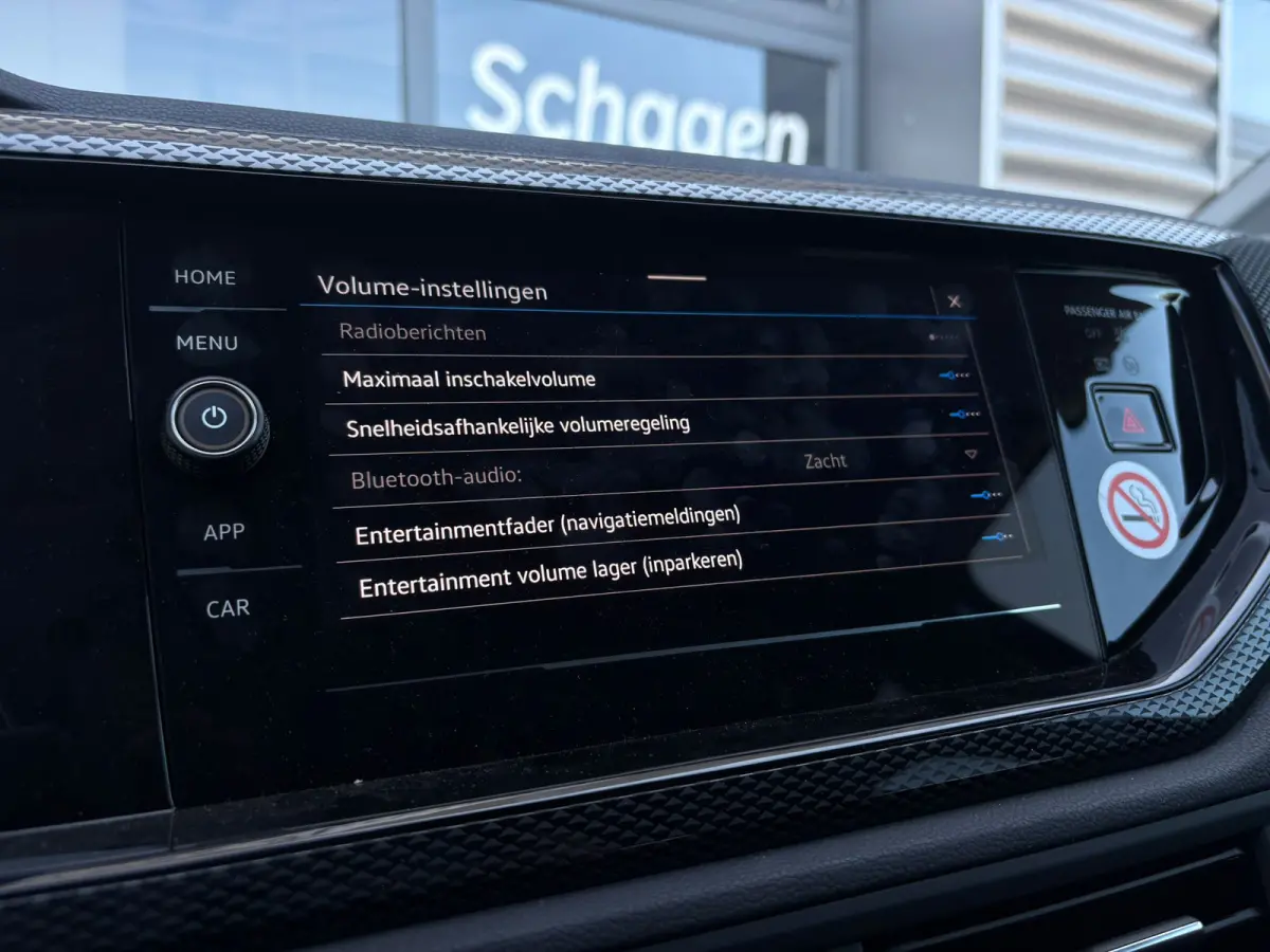 1.0 TSI 95 pk Life Edition | Trekhaak afn. baar | Achteruitrijcamera | Cruise control adaptief | Apple Carplay |