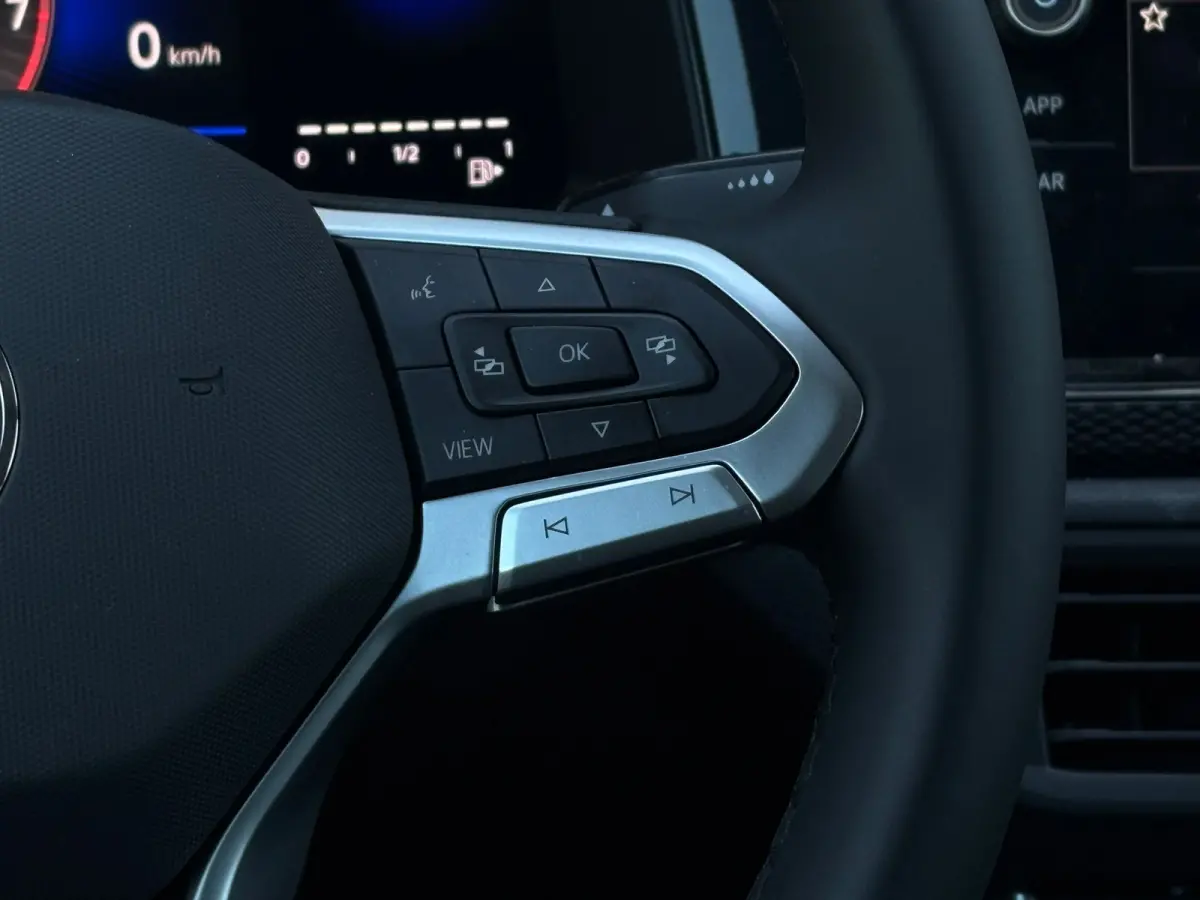 1.0 TSI 95 pk Life Edition | Trekhaak afn. baar | Achteruitrijcamera | Cruise control adaptief | Apple Carplay |