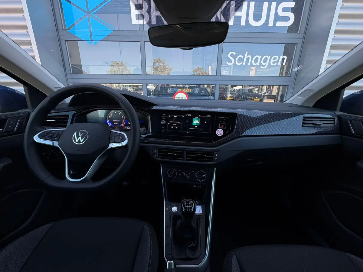1.0 TSI 95 pk Life Edition | Trekhaak afn. baar | Achteruitrijcamera | Cruise control adaptief | Apple Carplay |