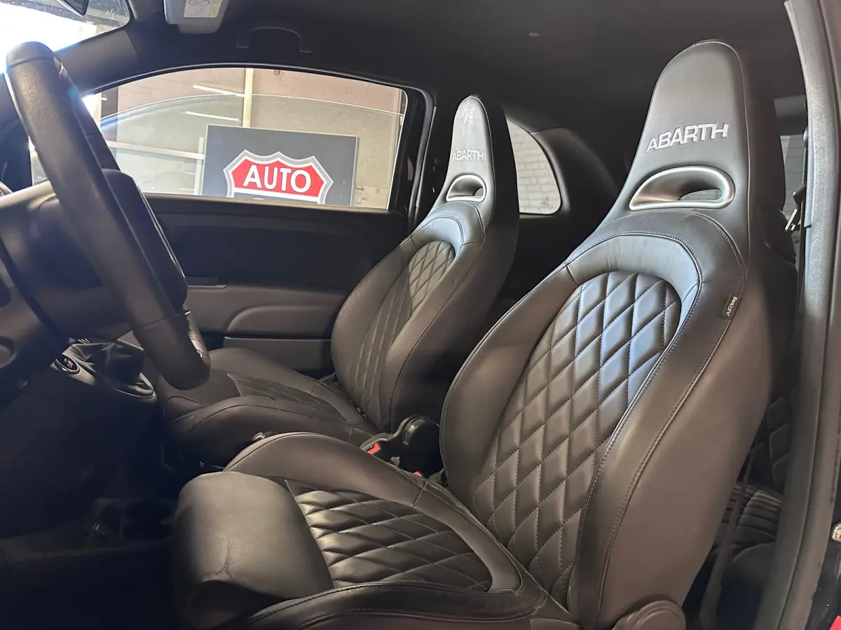1.4 T-Jet Abarth Turismo LEDER / CLIMA / NAVI