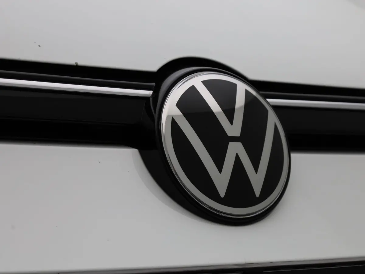 1.0 eTSI Life | Automaat | Stoel - Stuur Verwarming | Navigatie | Apple CarPlay/ Android Auto | Parkeersensoren | LMV | LED |