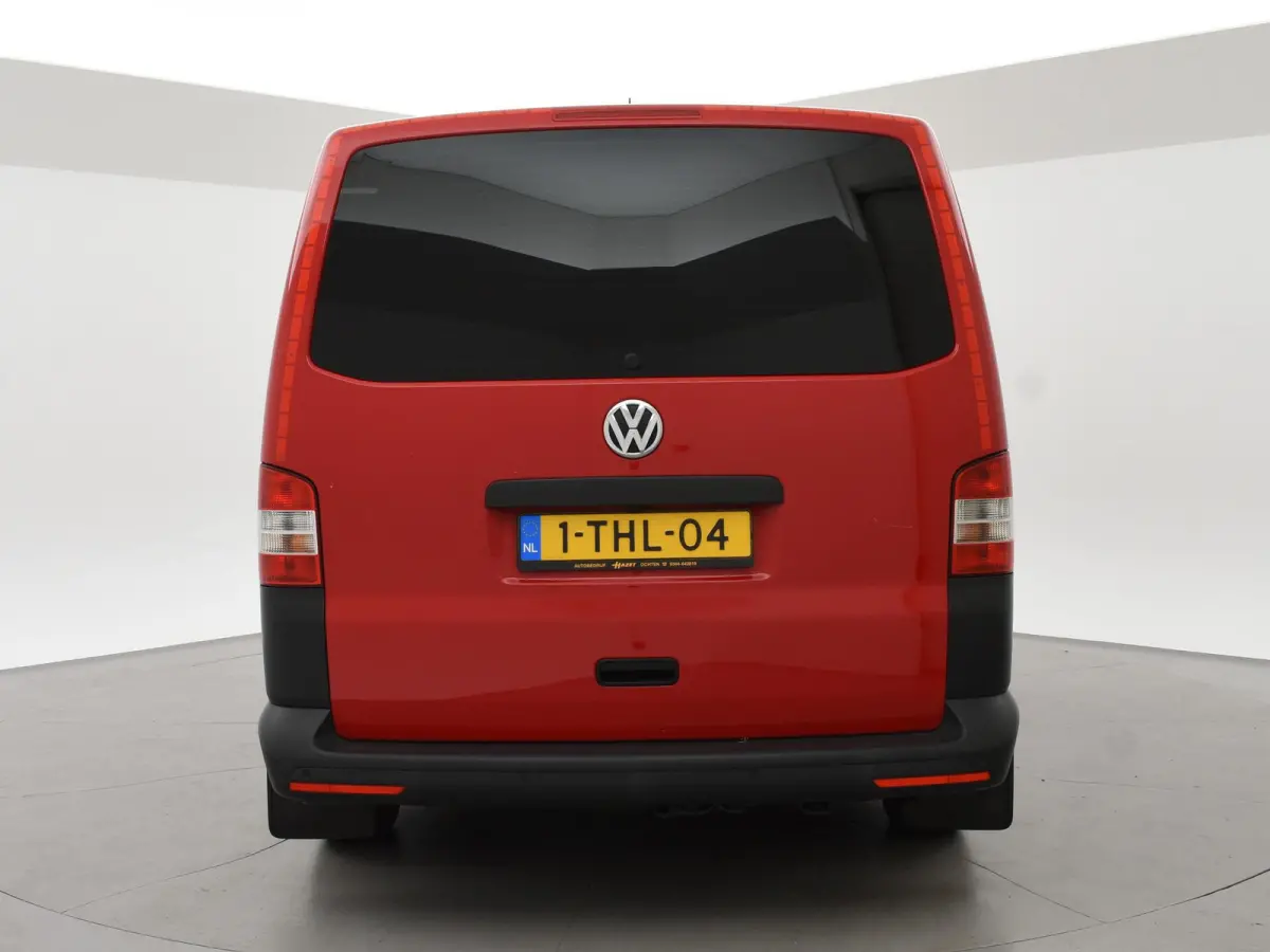 2.0 TDI 140 PK DSG AUT. L1H1 PERSONENBUS + 220V + CAMERA | NAVIGATIE | TREKHAAK | STANDKACHEL
