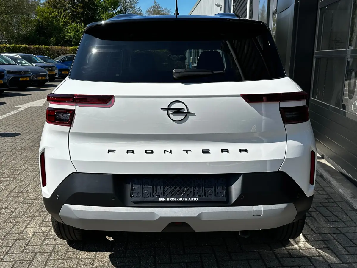 1.2 Turbo Hybrid GS | STUUR, STOEL EN VOORRUITVERWARMING| DODEHOEK DETECTIE| CAMERA + SENSOREN| NAVIGATIE + APPLE CARPLAY/ANDROID AUTO|