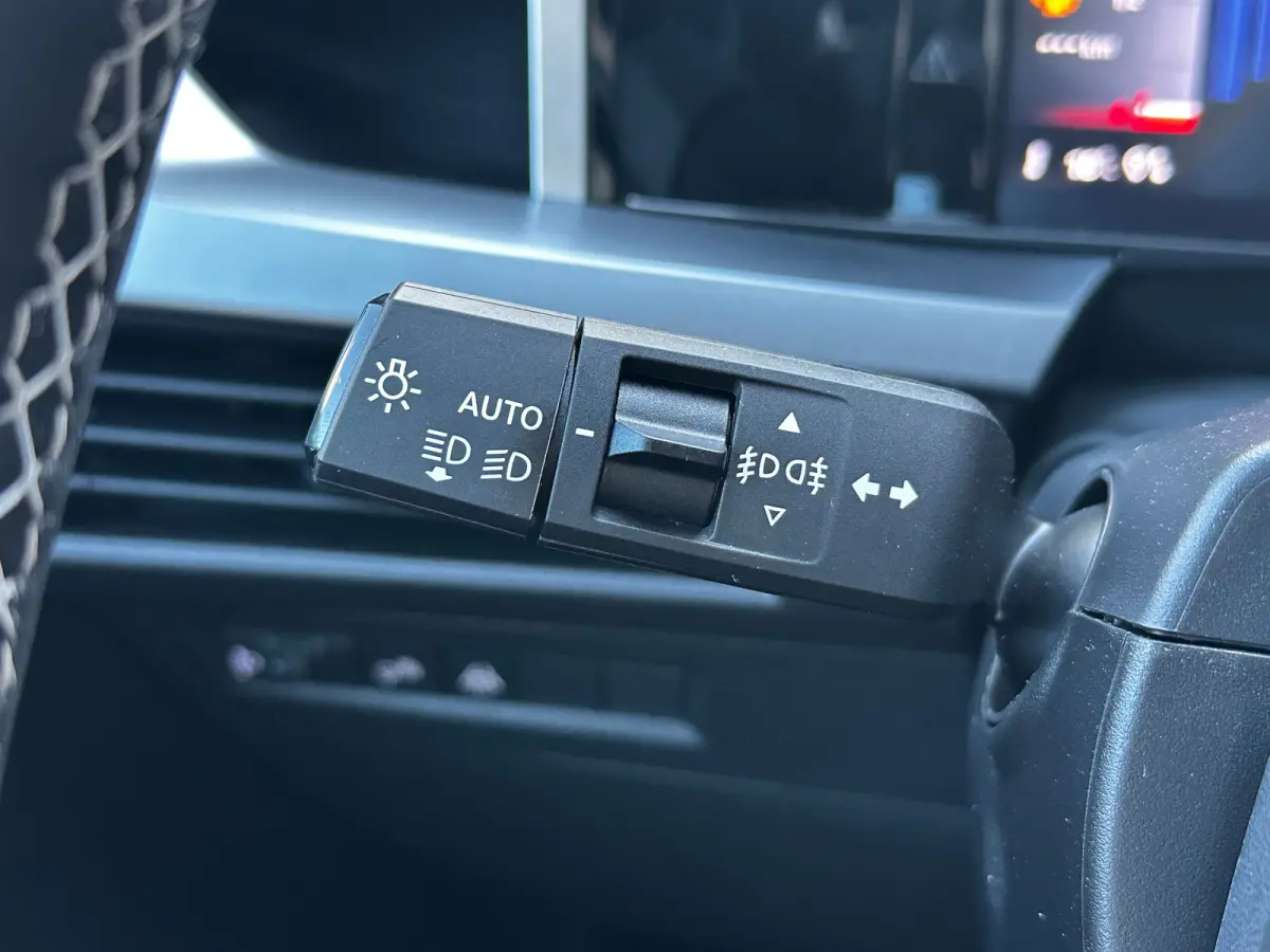 1.2 Turbo Hybrid GS | STUUR, STOEL EN VOORRUITVERWARMING| DODEHOEK DETECTIE| CAMERA + SENSOREN| NAVIGATIE + APPLE CARPLAY/ANDROID AUTO|