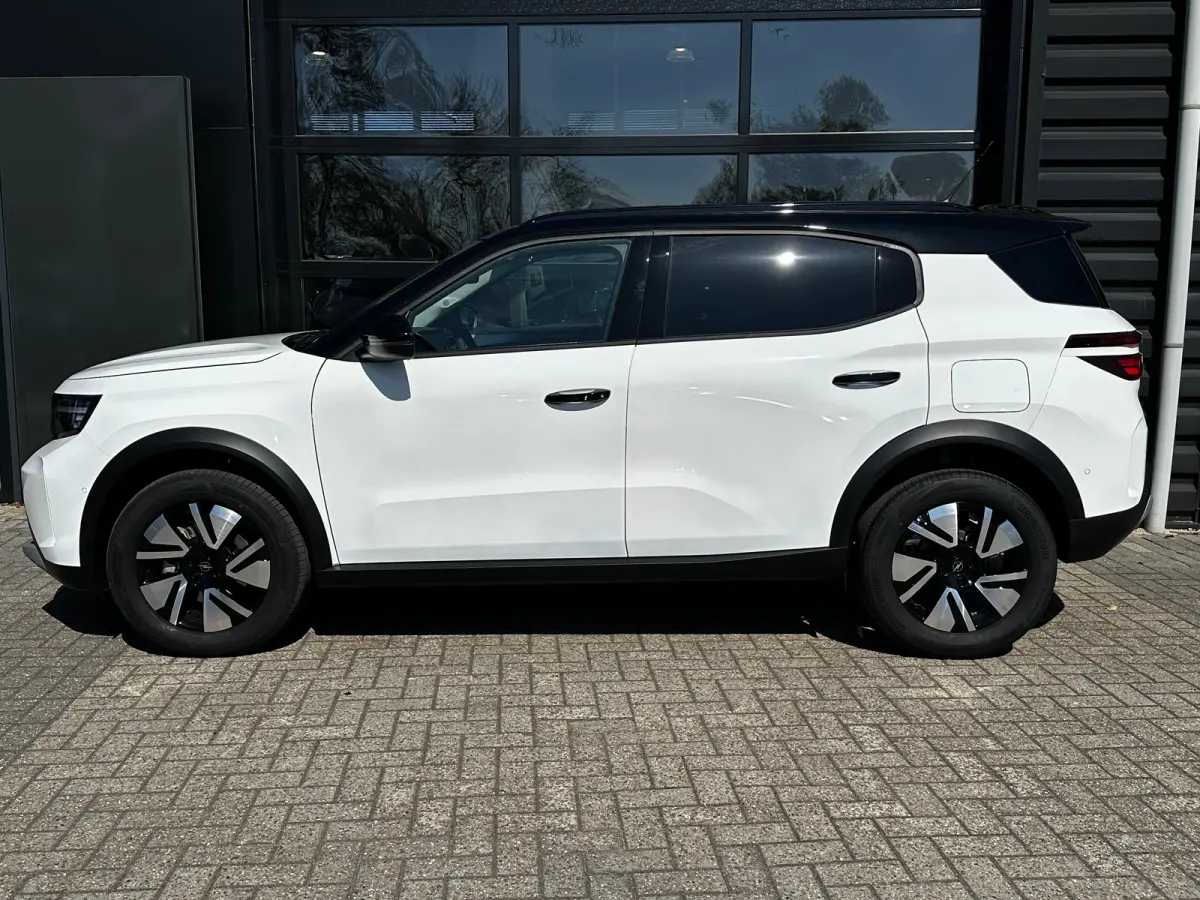 1.2 Turbo Hybrid GS | STUUR, STOEL EN VOORRUITVERWARMING| DODEHOEK DETECTIE| CAMERA + SENSOREN| NAVIGATIE + APPLE CARPLAY/ANDROID AUTO|